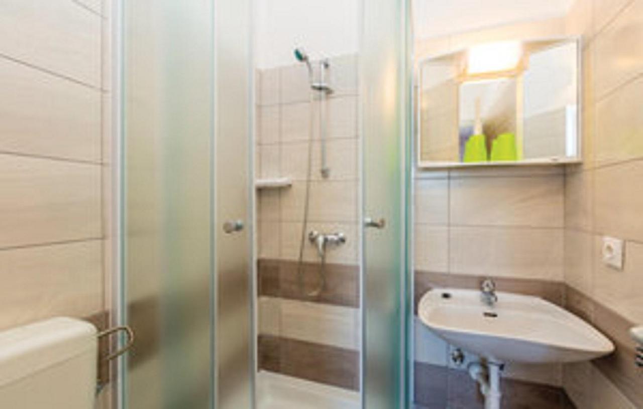 Adriatic Apartmani A2-A6, Rab Kampor Extérieur photo