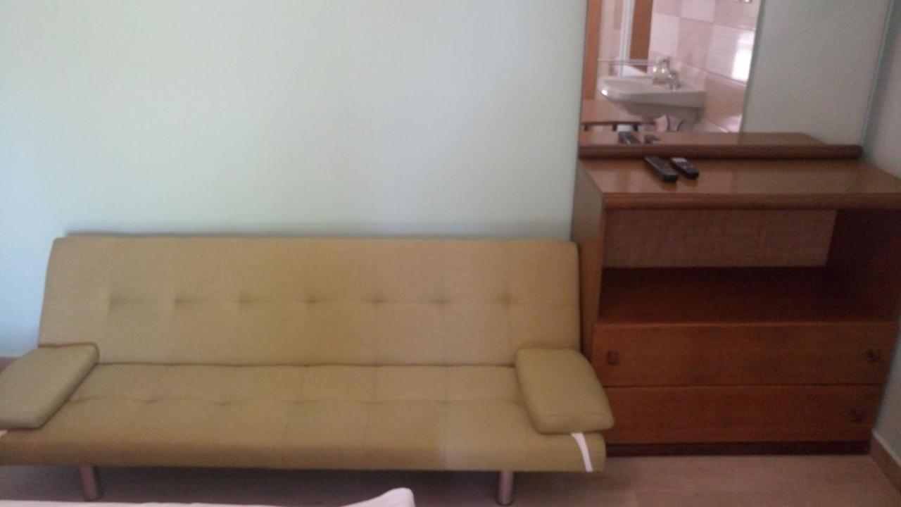 Adriatic Apartmani A2-A6, Rab Kampor Extérieur photo